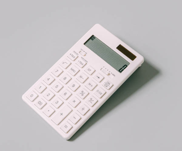 calculatrice blanche